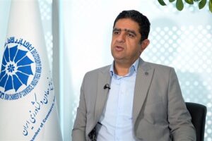 باید اتاق بازرگانی و دولت در مسیر توسعه تشکل‌ها  تلاش کنند